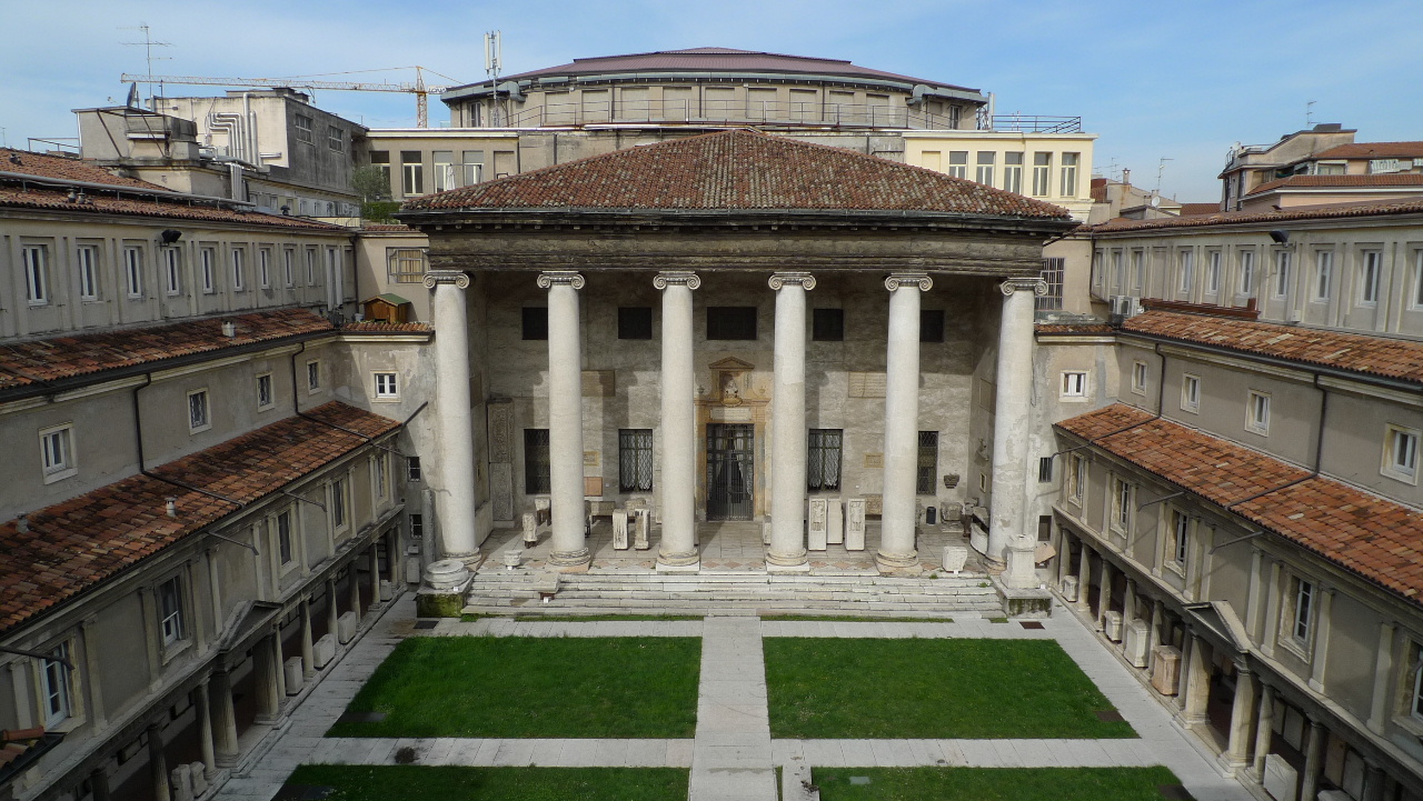 cosa vedere nel centro di verona cosa fare in veneto magazine veneto veronese arena di verona palazzo della ragione gam verona magazine turismo veneto